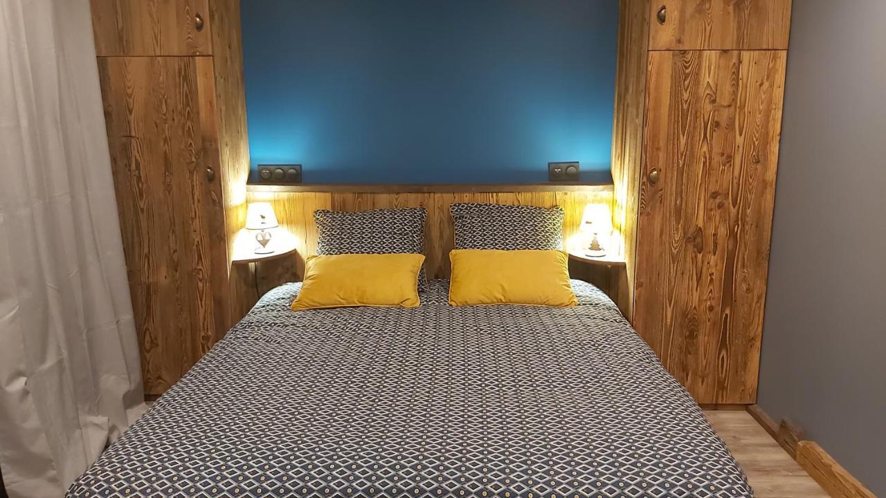 Chalet Serre Cambeou Piscine&Spa Saint-Chaffrey Eksteriør billede