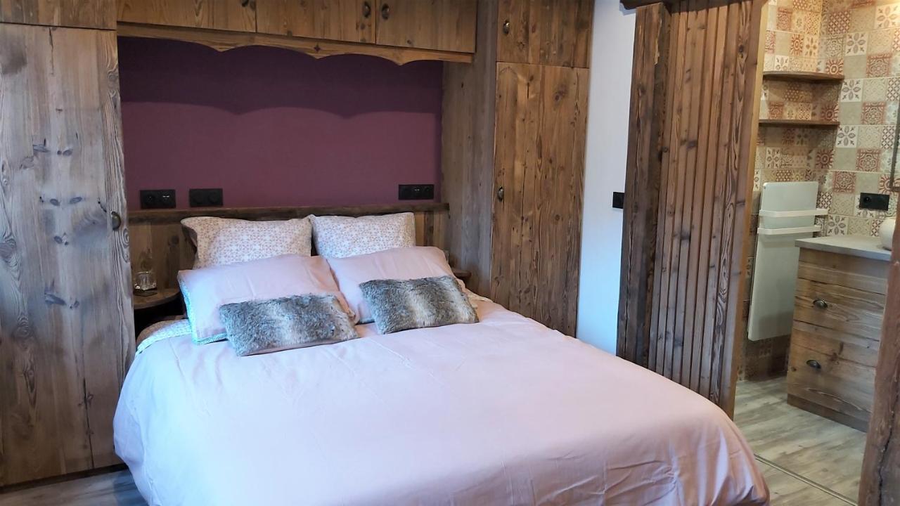 Chalet Serre Cambeou Piscine&Spa Saint-Chaffrey Eksteriør billede