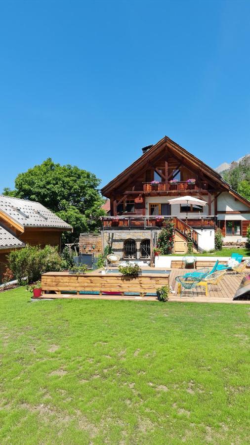 Chalet Serre Cambeou Piscine&Spa Saint-Chaffrey Eksteriør billede