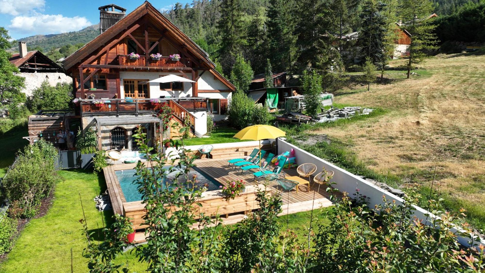 Chalet Serre Cambeou Piscine&Spa Saint-Chaffrey Eksteriør billede